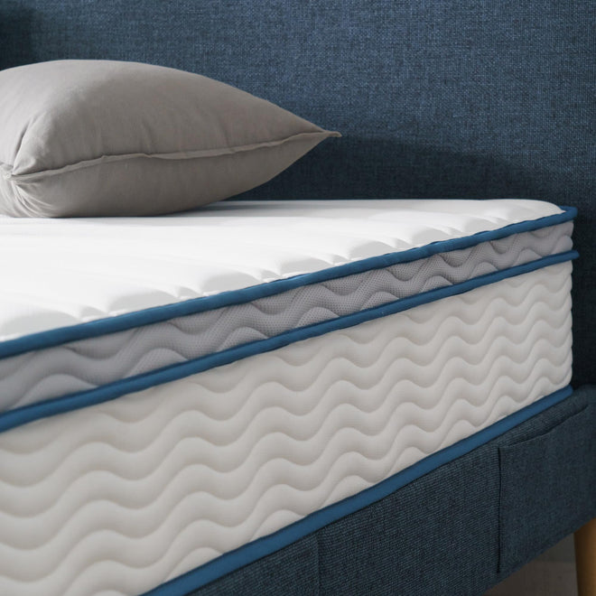 Zinus Twin Mattress - 10 Inch Foam & Spring Hybrid Mattress, Affordable Mattress, CertiPUR-US Certified Foam, Mattress in a Box, 10-Year Warranty, Twin Size 🍁 All In One Marketplace Canada