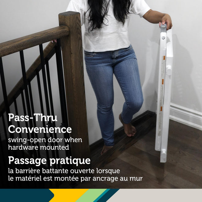 Safety 1st Lift, Lock and Swing Gate - Pressure or Hardware installed, Fits Spaces Between 28" and 42" Wide, 28" Tall, White 🍁 All In One Marketplace Canada