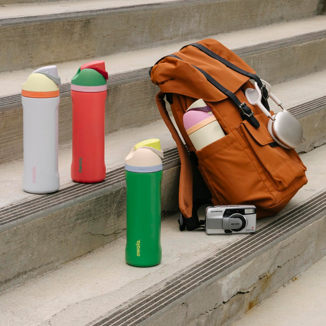 Owala FreeSip Insulated Stainless Steel Water Bottle with Straw for Sports and Travel, BPA-Free, 24-oz, Boneyard 🍁 All In One Marketplace Canada