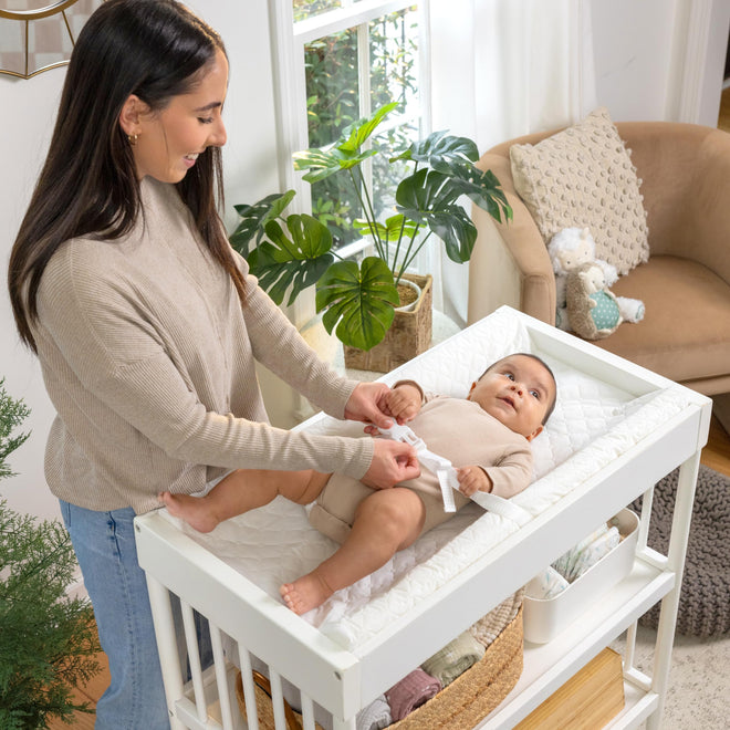 Summer by Ingenuity Contoured Changing Pad Includes Waterproof Changing Liner and Safety Fastening Strap with Quick-Release Buckle 🍁 All In One Marketplace Canada