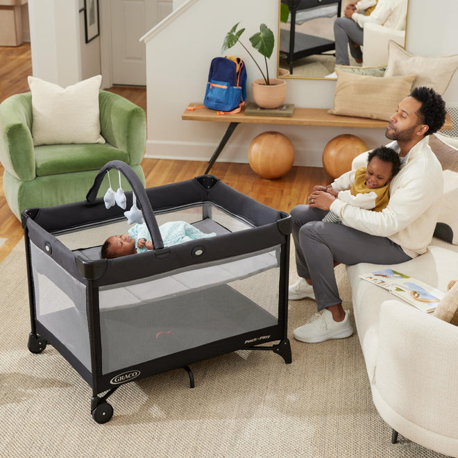 Graco On the Go Zip Playard, Reeves 🍁 All In One Marketplace Canada