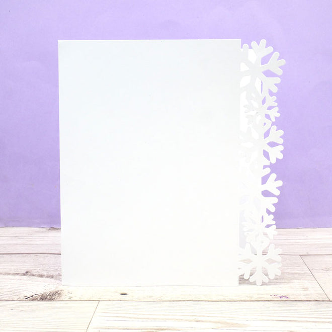 Festive Fancy-Edge Card Blanks - Snowflakes