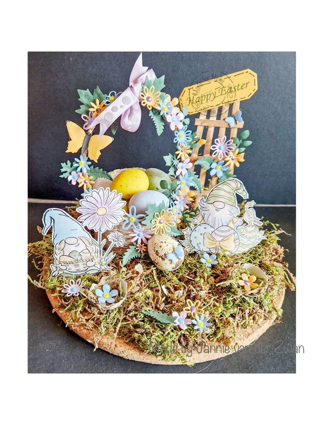 Nellie Snellen • Nellie's Cuties Clear Stamp Easter Gnome with Flowers